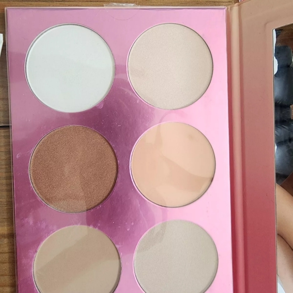 High End Beauty Bundle |Mixed Lot| Makeup/ Skincare 35+ High End Full Size Lot - Picture 8 of 10
